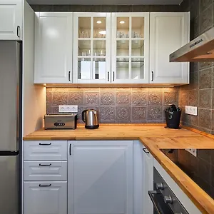 https://bbarcelona-fira-superior-flat.top-hotels-tarragona.com
