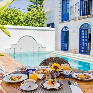 The Pearl - 3*, Marbella Spanien